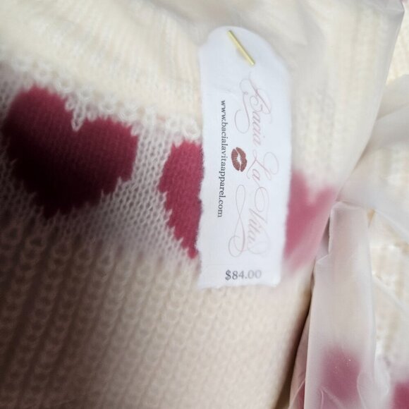 Heart Round Neck Dropped Shoulder Sweater NWT - Picture 2 of 8